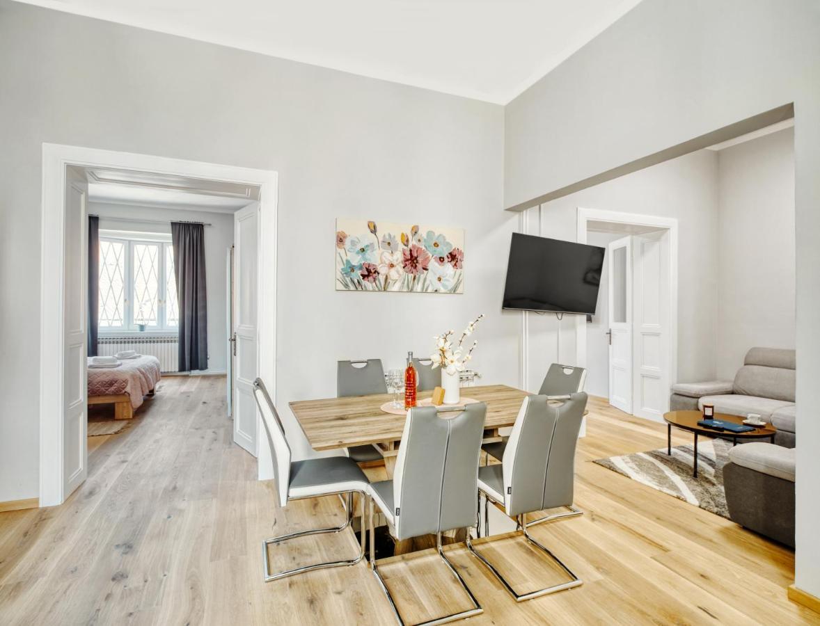 City Twenty 2Bdr Apartment By Irundo Zagreb Exterior foto